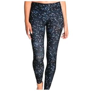 Eddie Bauer Movement leggings Polka Dot Ladies Medium EUC